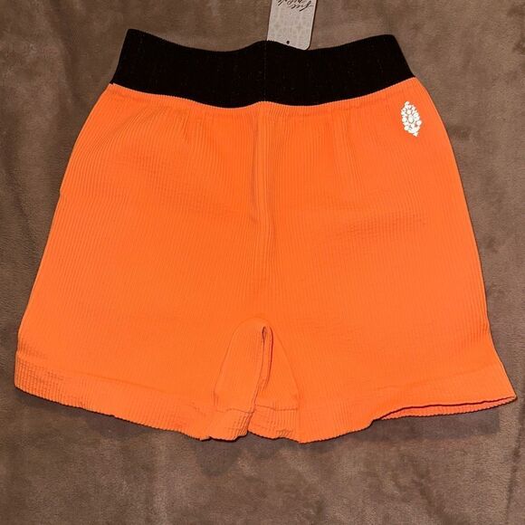 Free People Pants - NWTs Free People Prajna Shorts Size M/L